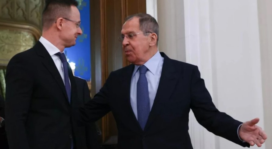 Сійярто обіцяв Лаврову документи щодо вступу України в ЄС: спливли нові "зливи"